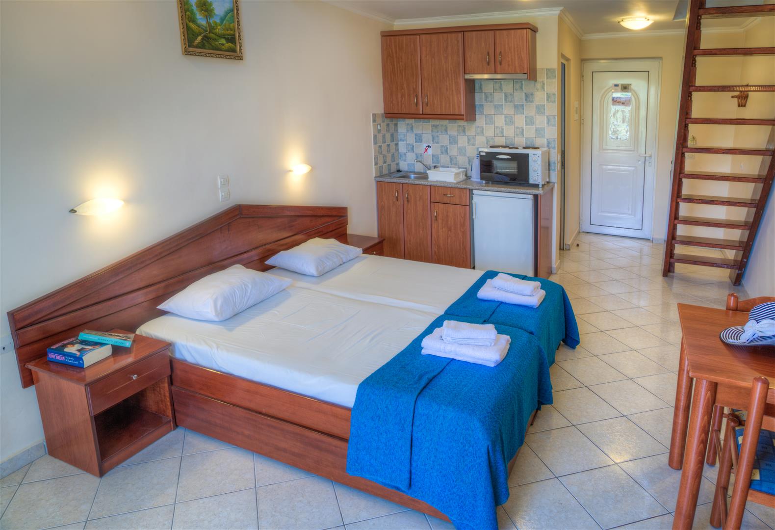 MAISONETTE  DOWN FLOOR (2)