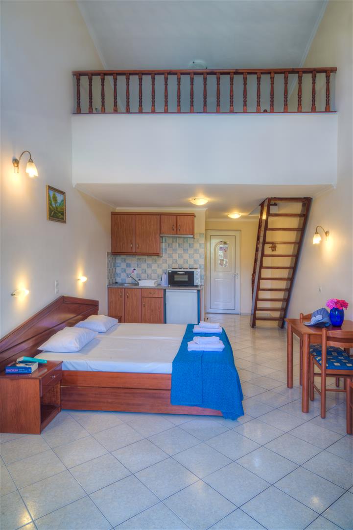 MAISONETTE  DOWN FLOOR