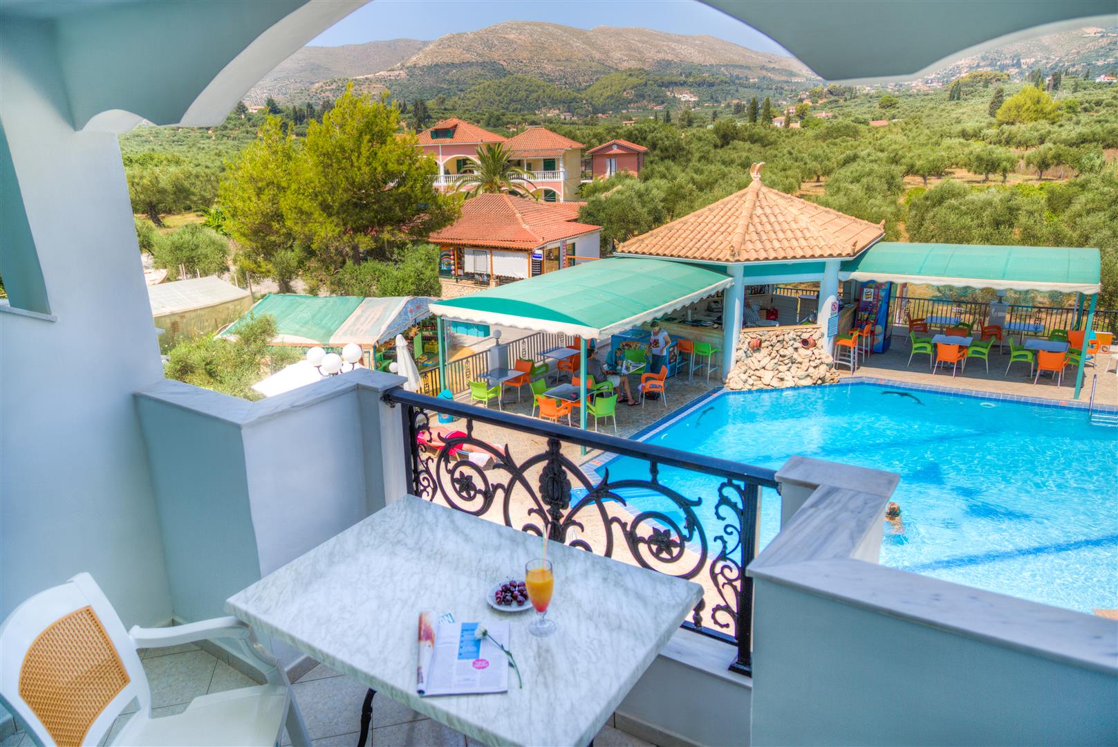 MAISONETTE BALCONY VIEW